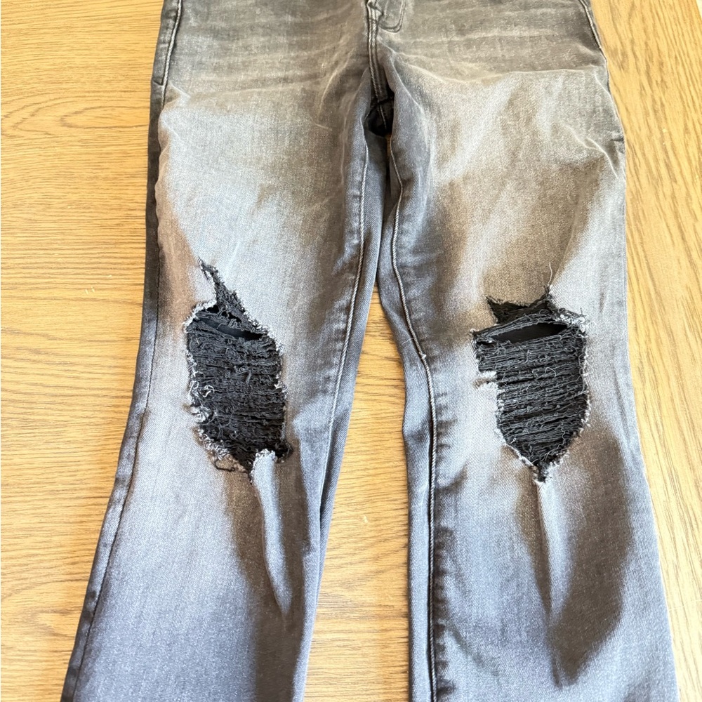 Good American Distressed jeans- Always Fit